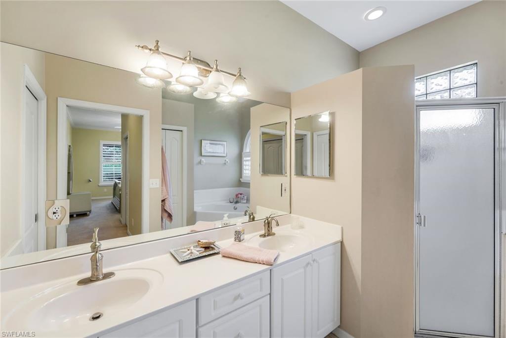 26496 Clarkston Dr Property Photo 16