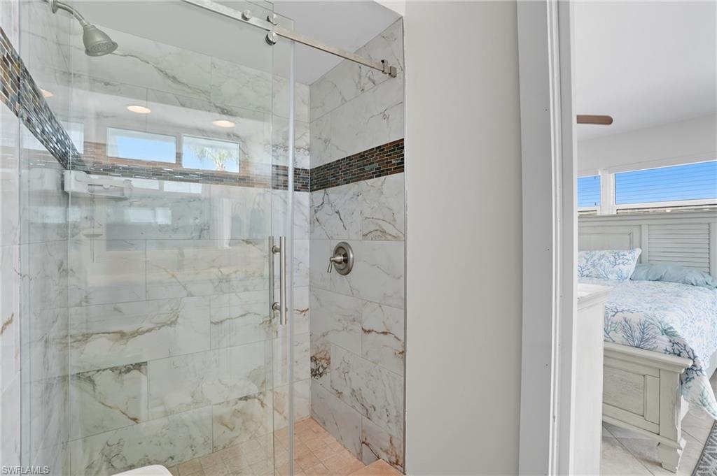 35 Fairview Blvd Property Photo 24