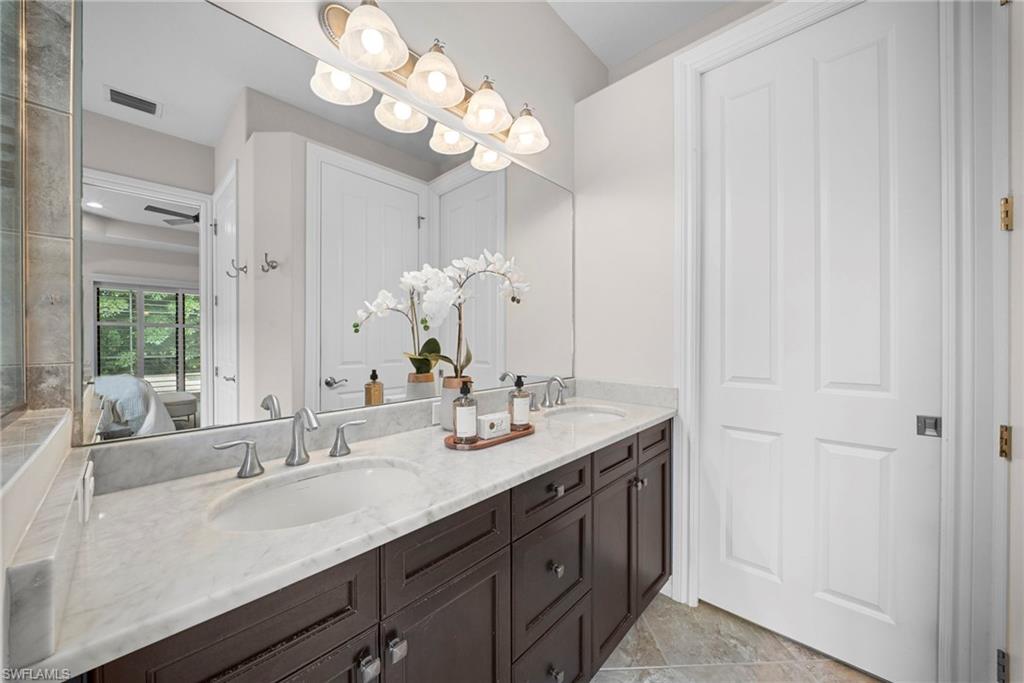 7267 Acorn Way Property Photo 32