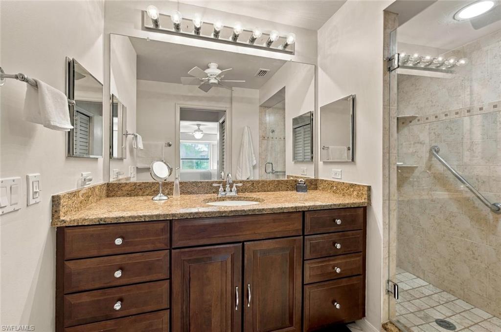470 Country Hollow Ct I204 Property Photo 23