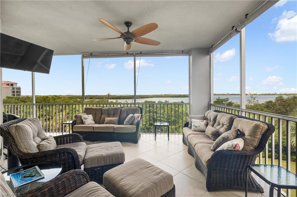 201 Vintage Bay DR B 18 Property Photo 1