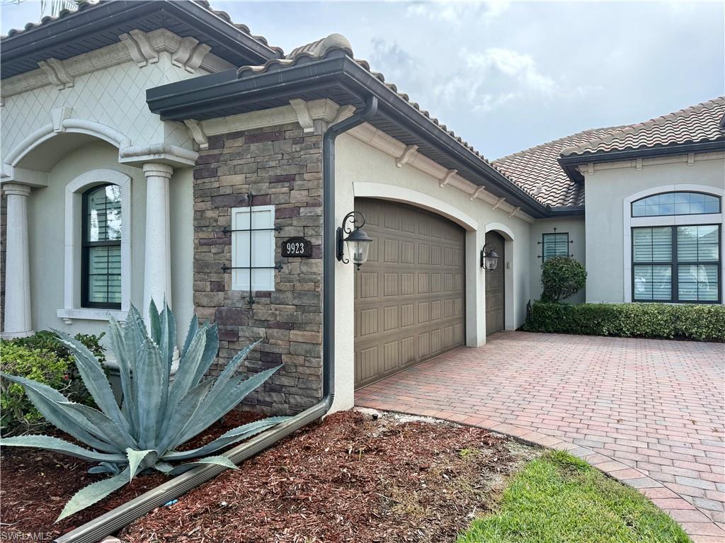 9923 Corso Bello DR Property Photo 1