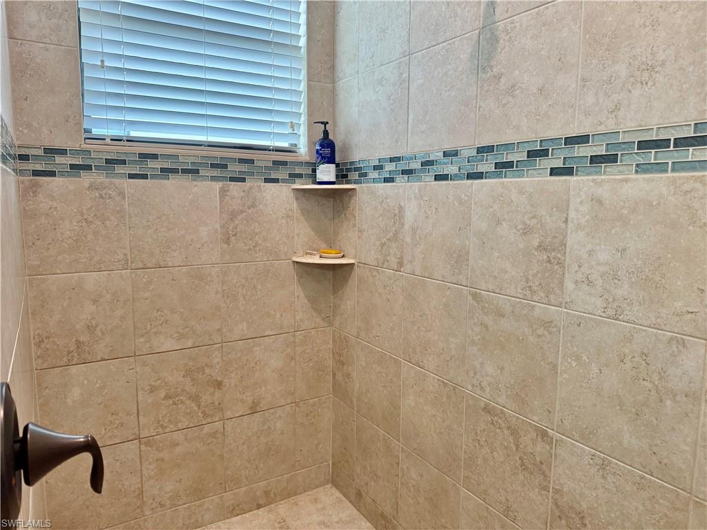 9923 Corso Bello Dr Property Photo 24
