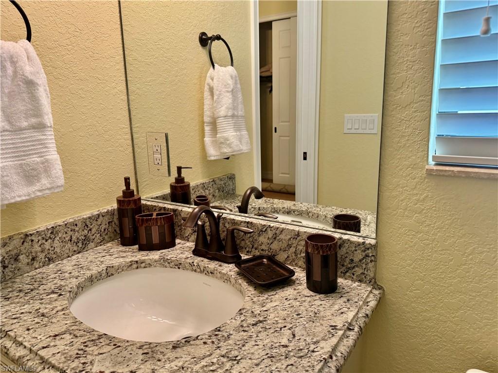 9923 Corso Bello Dr Property Photo 37
