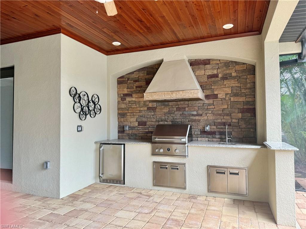 9923 Corso Bello Dr Property Photo 44