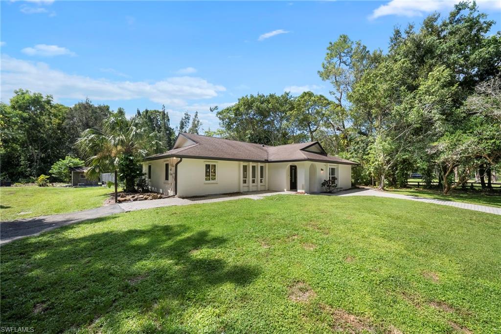 5750 Westport Ln Property Photo 6