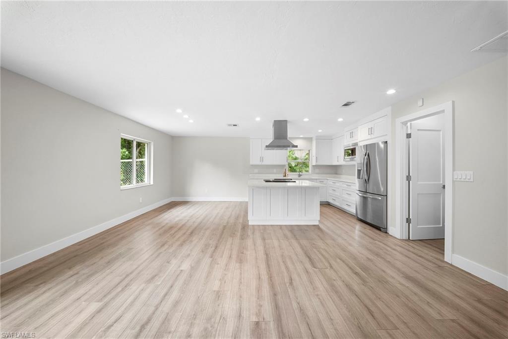 5750 Westport Ln Property Photo 12