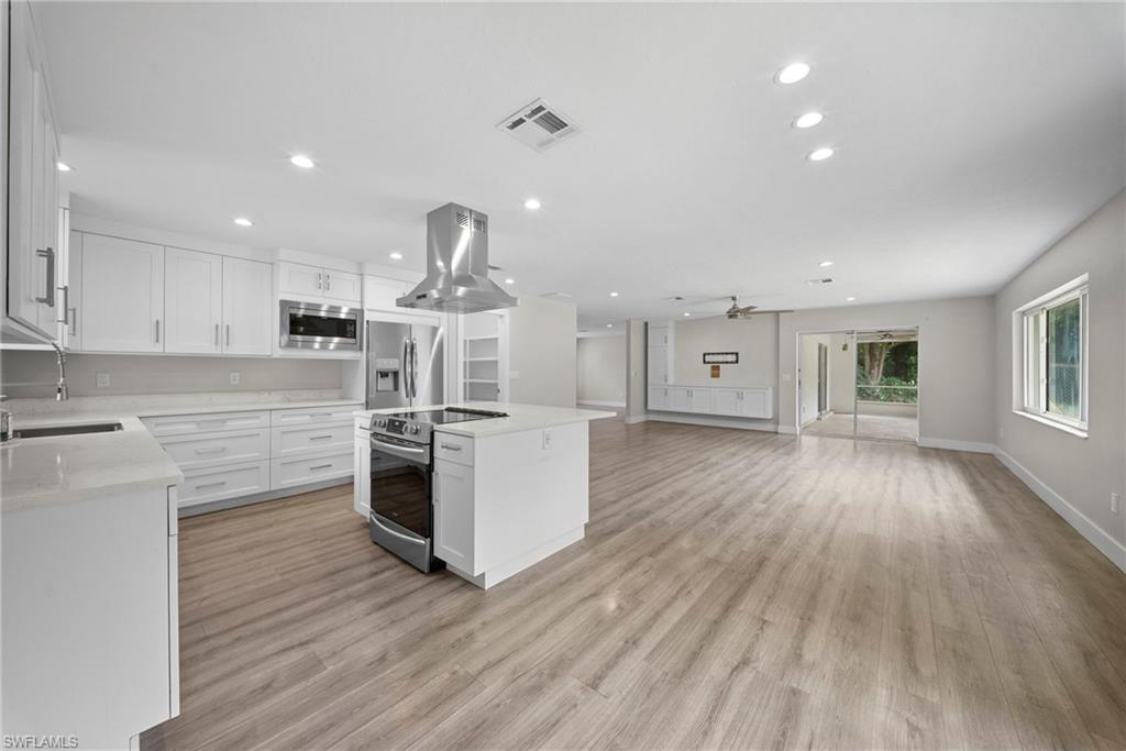 5750 Westport Ln Property Photo 16