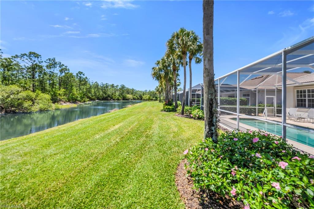 9303 Oak Strand Dr Property Photo 2