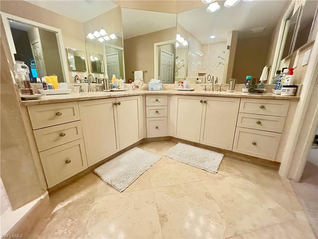 15090 Lakeside View Dr 1502 Property Photo 12