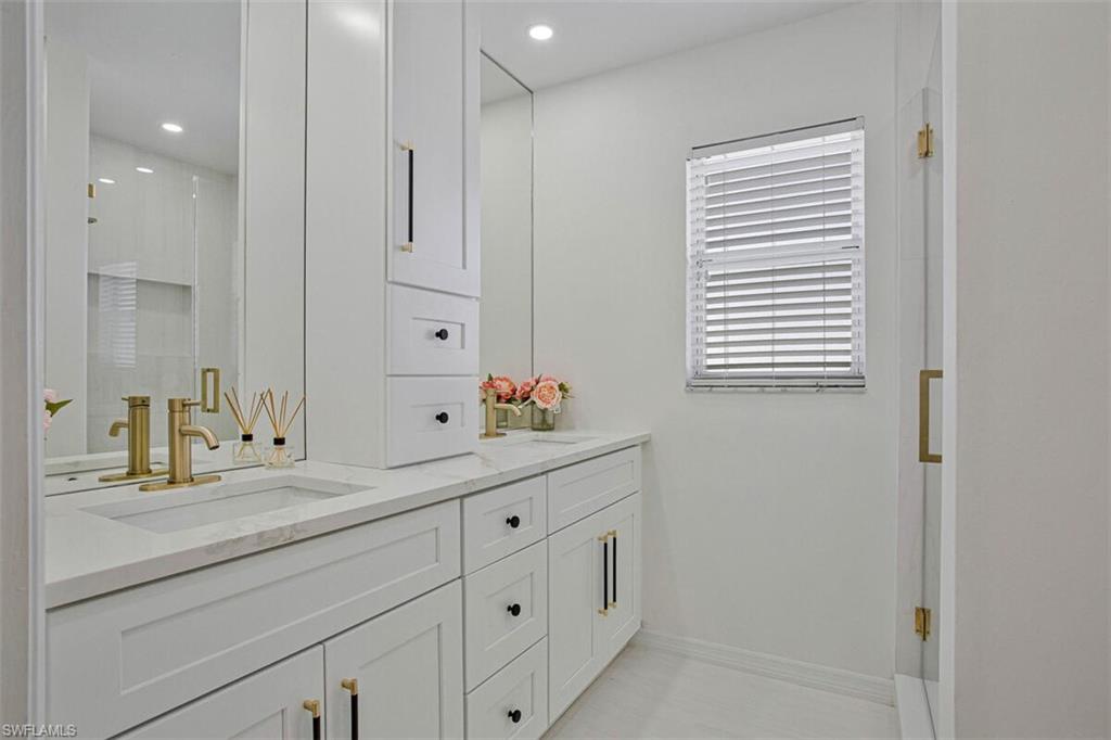821 Gulf Pavilion Dr 206 Property Photo 11