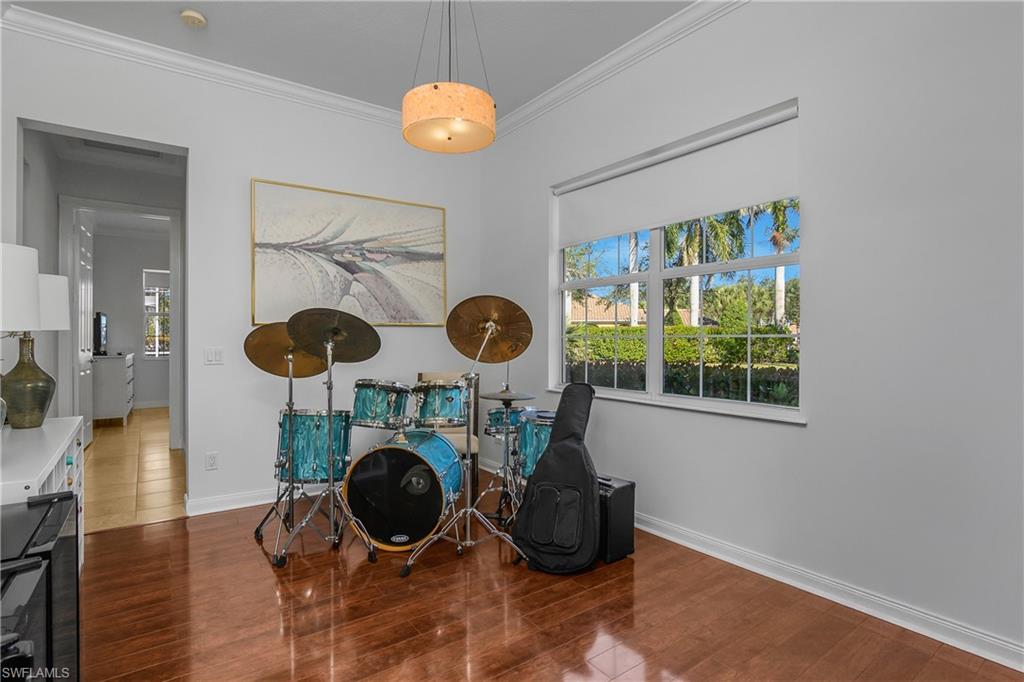 28308 Moray Dr Property Photo 15