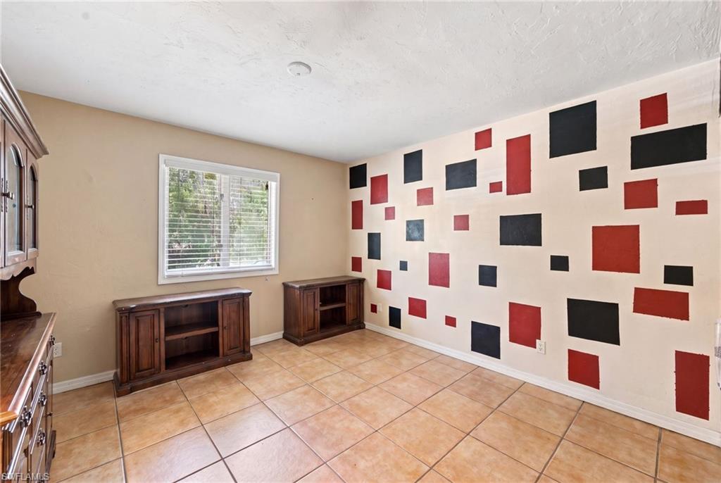 6200 Sea Grass Ln Property Photo 7