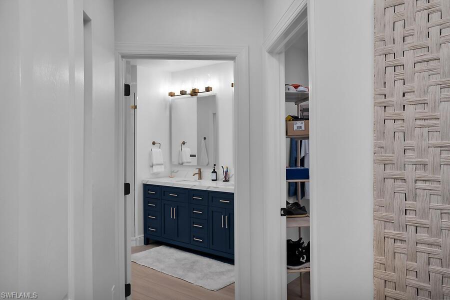 1252 Rialto Way 102 Property Photo 15