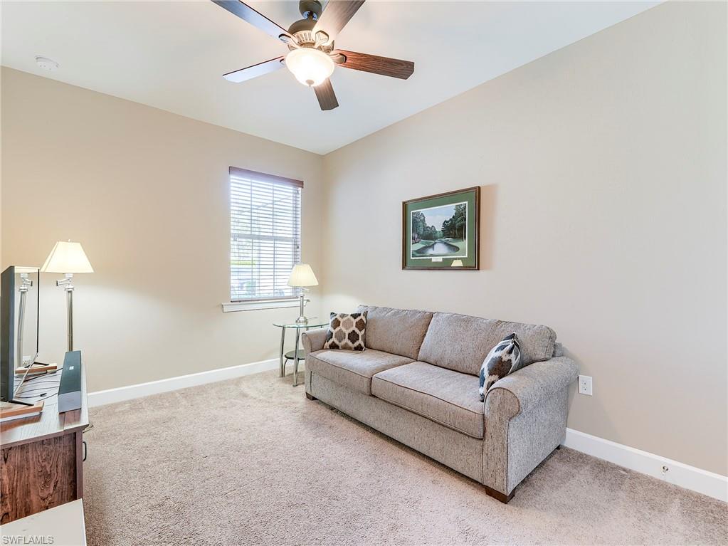 10641 Jackson Square Dr Property Photo 22