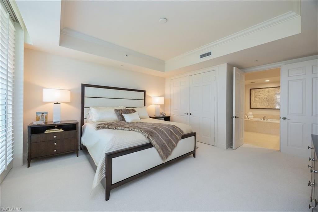 285 Grande Way 706 Property Photo 13