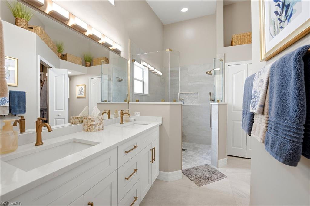 8089 San Vista Cir 3-3r Property Photo 12