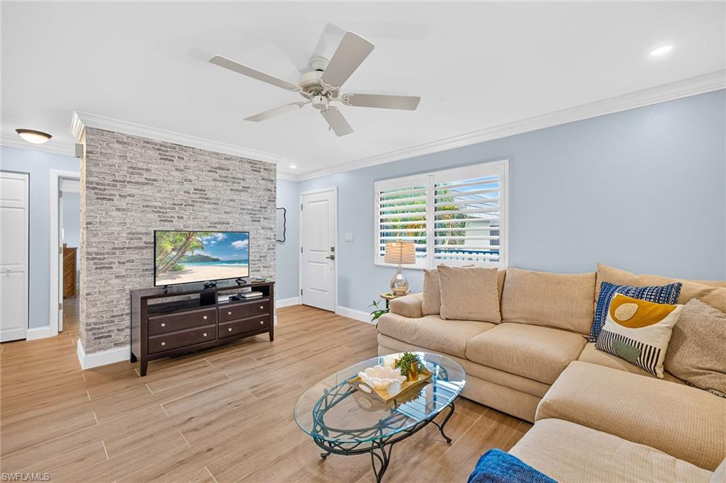 788 Park Shore Dr D36 Property Photo 1