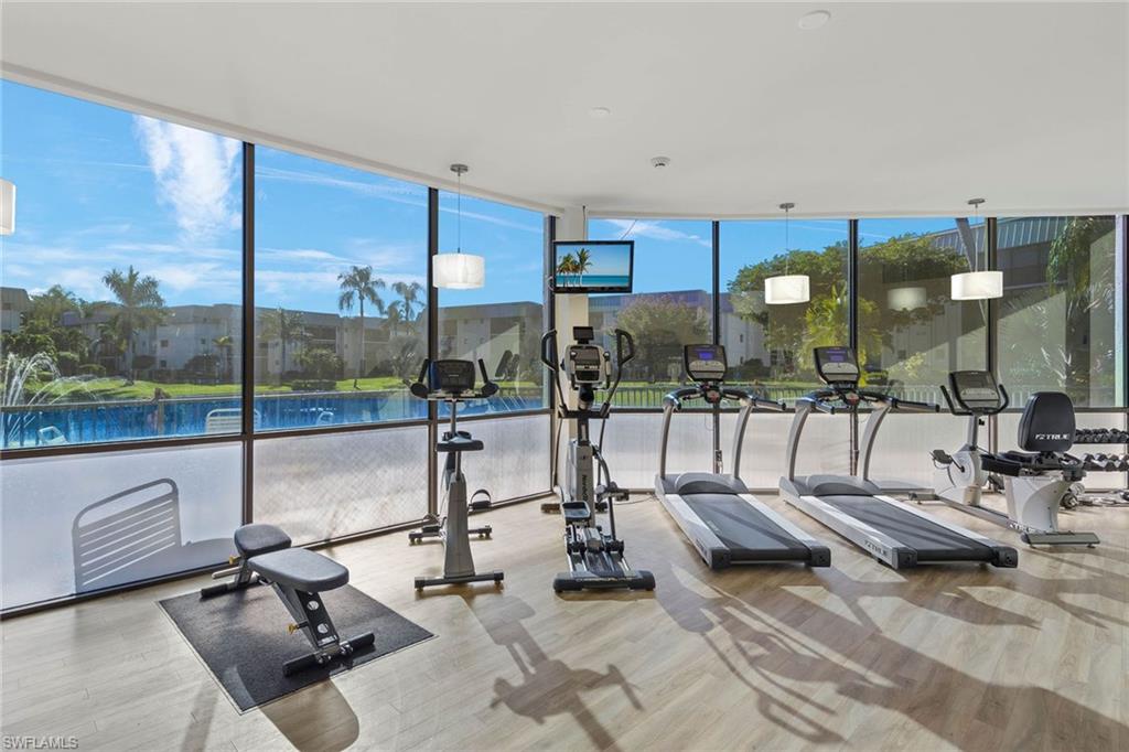 788 Park Shore Dr D36 Property Photo 22