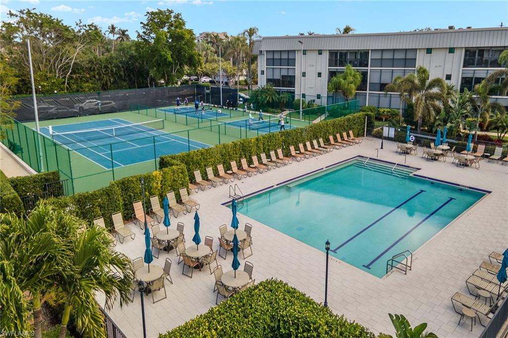 788 Park Shore Dr D36 Property Photo 23
