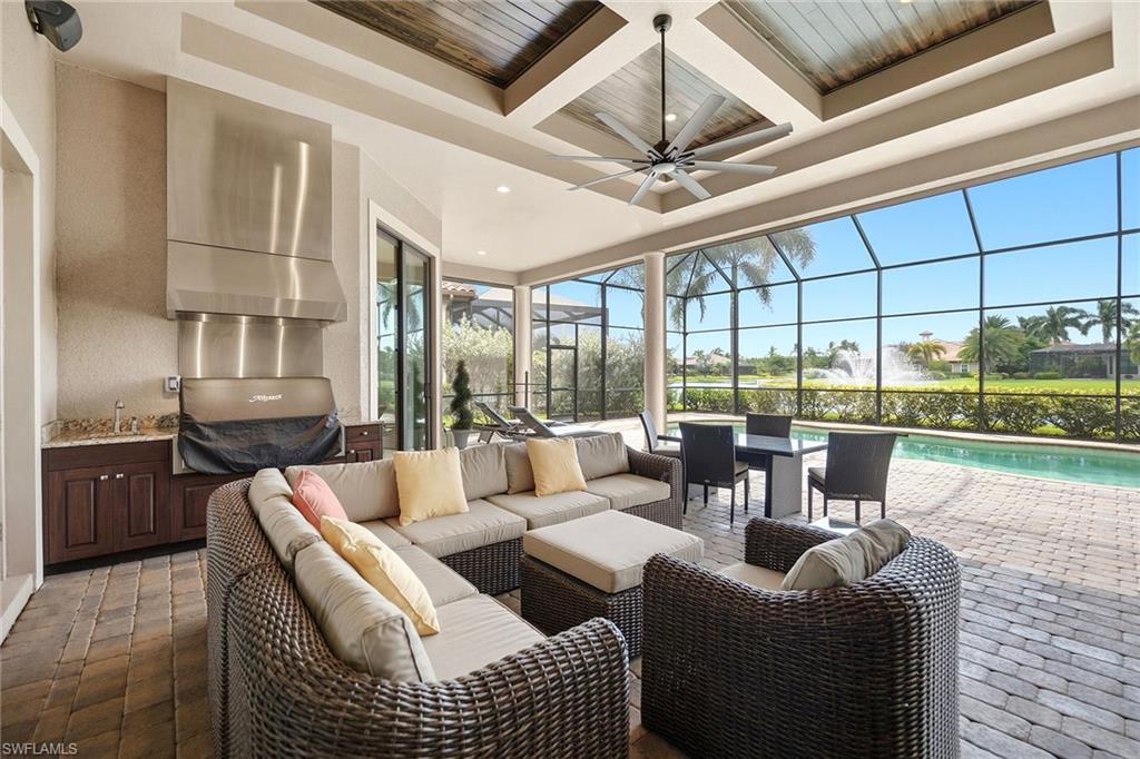 6646 Costa Cir Property Photo 28