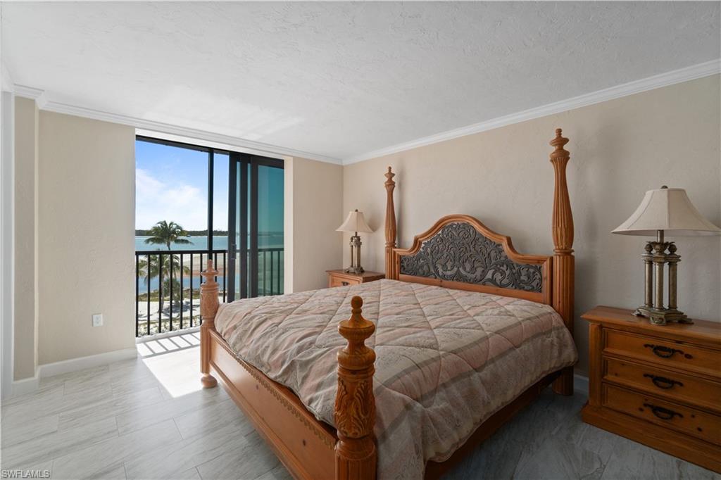 8400 Estero Blvd 303 Property Photo 16