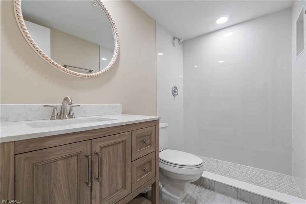 8400 Estero Blvd 303 Property Photo 22