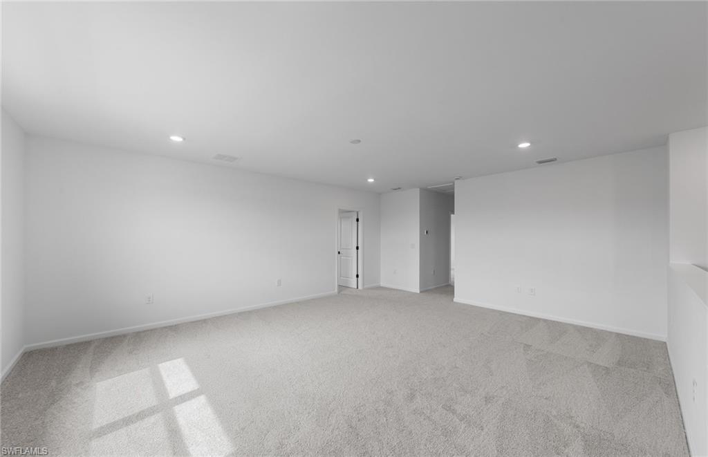 2084 Freemont Way Property Photo 12