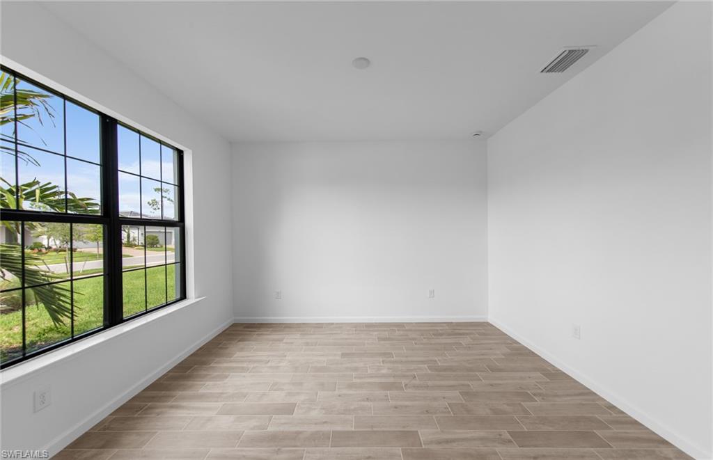 2084 Freemont Way Property Photo 19