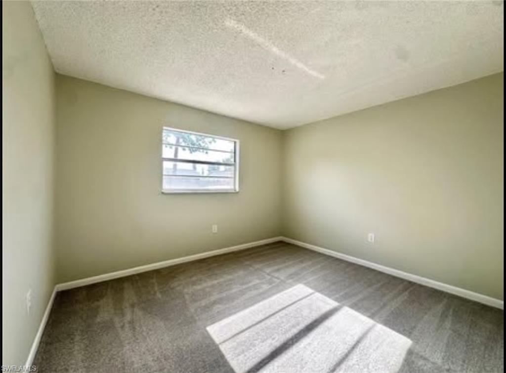 3325 Airport Rd N D3 Property Photo 3