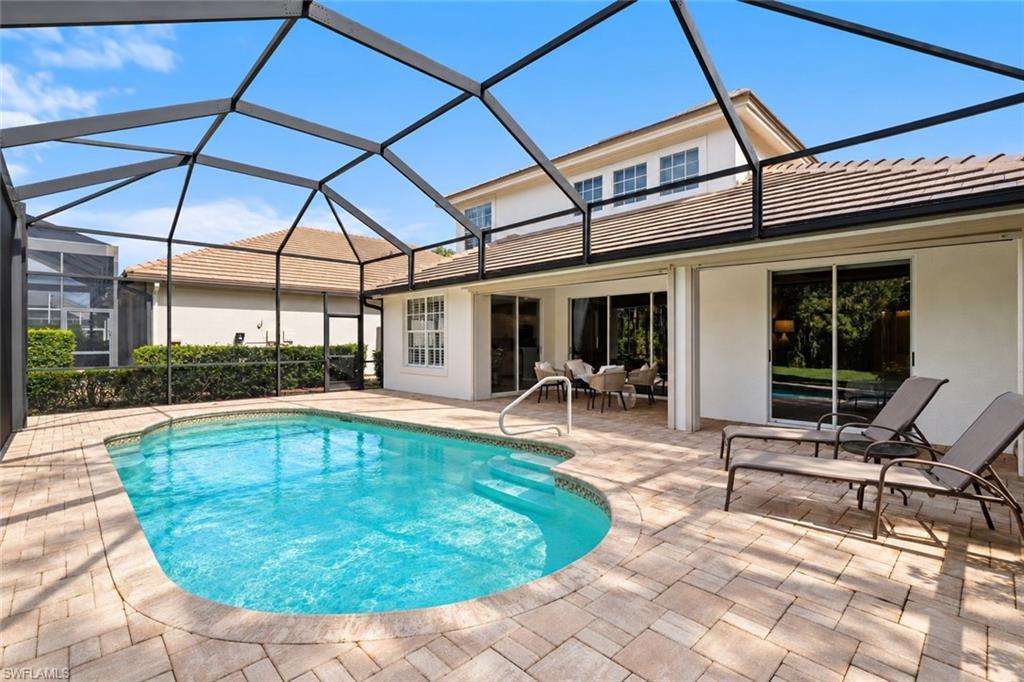 9463 Oak Strand Dr Property Photo 15