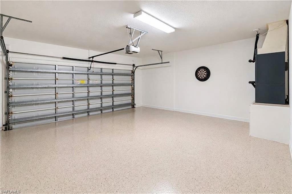 9463 Oak Strand Dr Property Photo 34