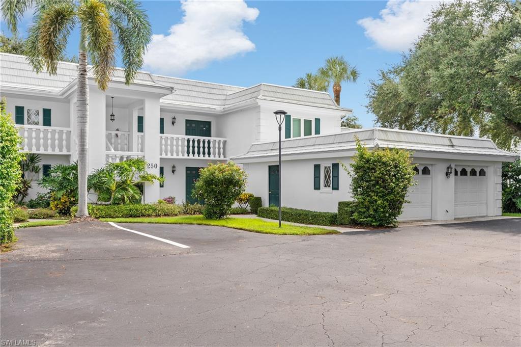250 Palm River Blvd B102 Property Photo 2