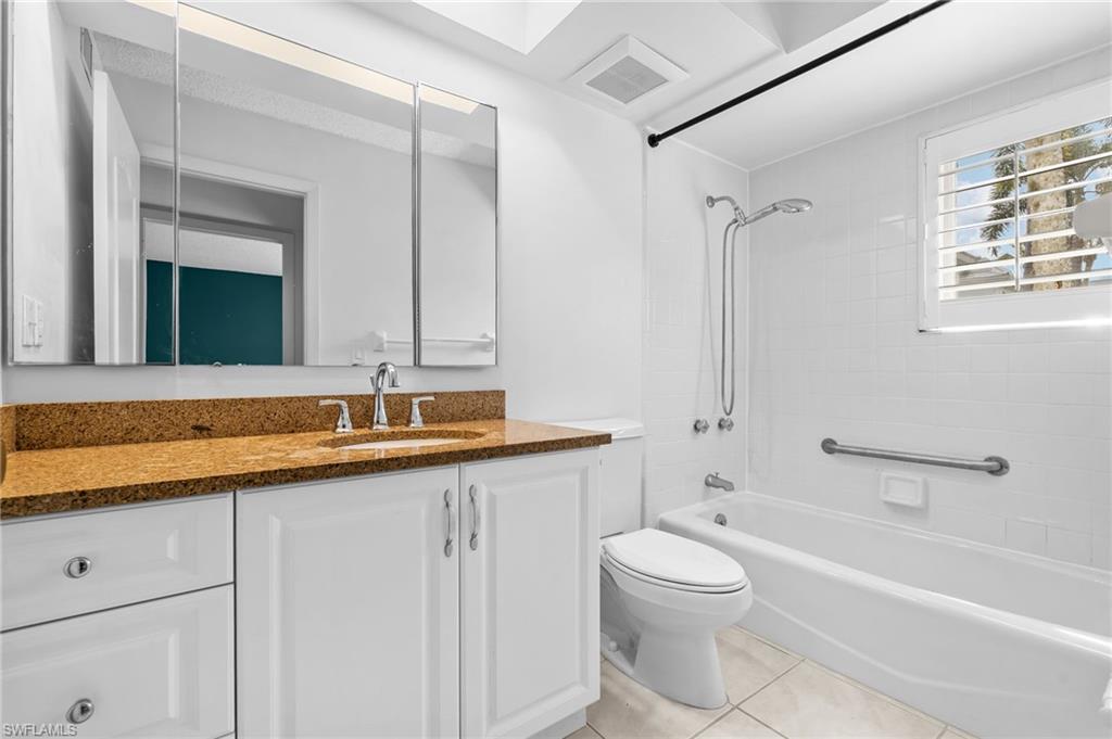 250 Palm River Blvd B102 Property Photo 16