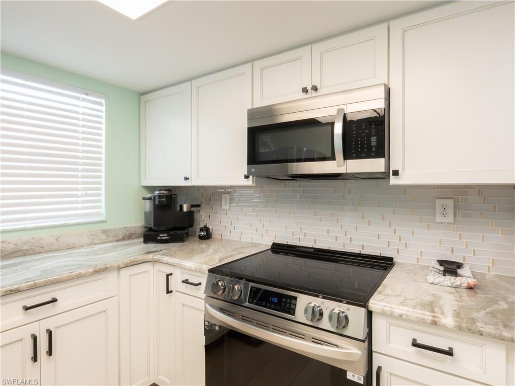 861 Collier Blvd S202 Property Photo 15