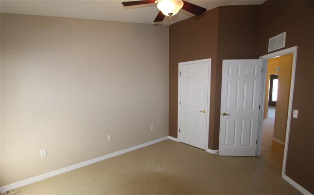 1056 Hampton Cir Property Photo 7