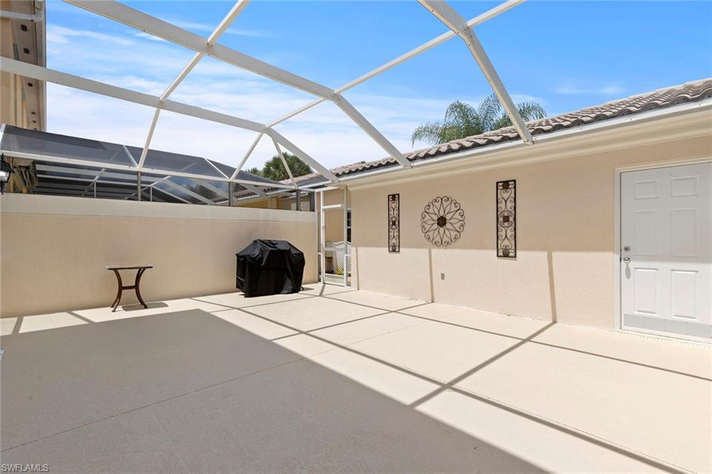 15369 Laughing Gull Ln Property Photo 3