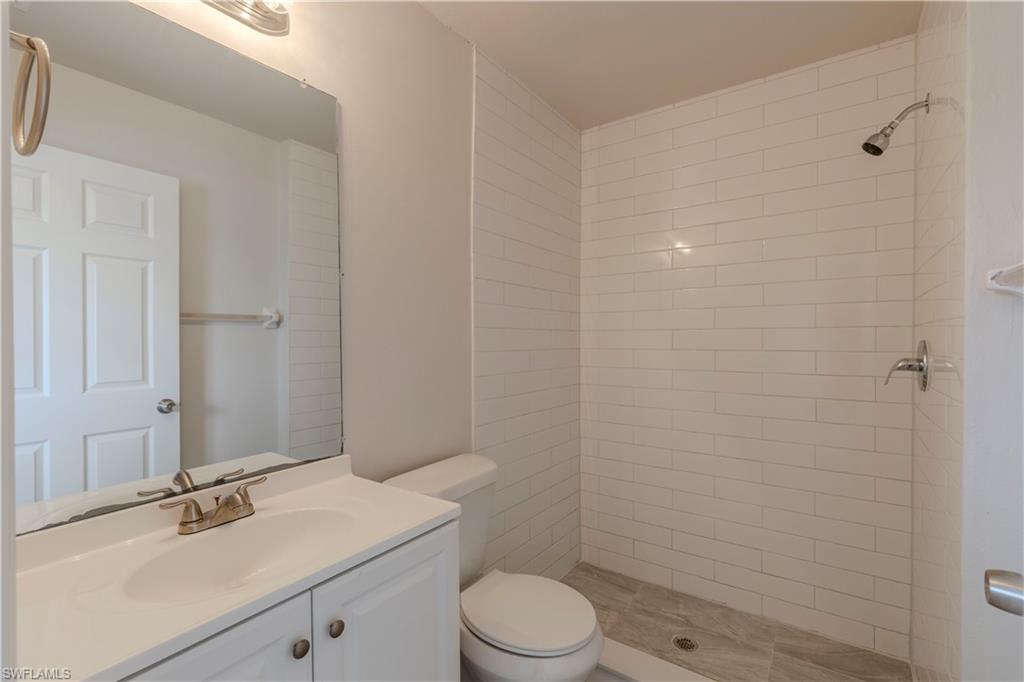 713 Cardinal St E Property Photo 11