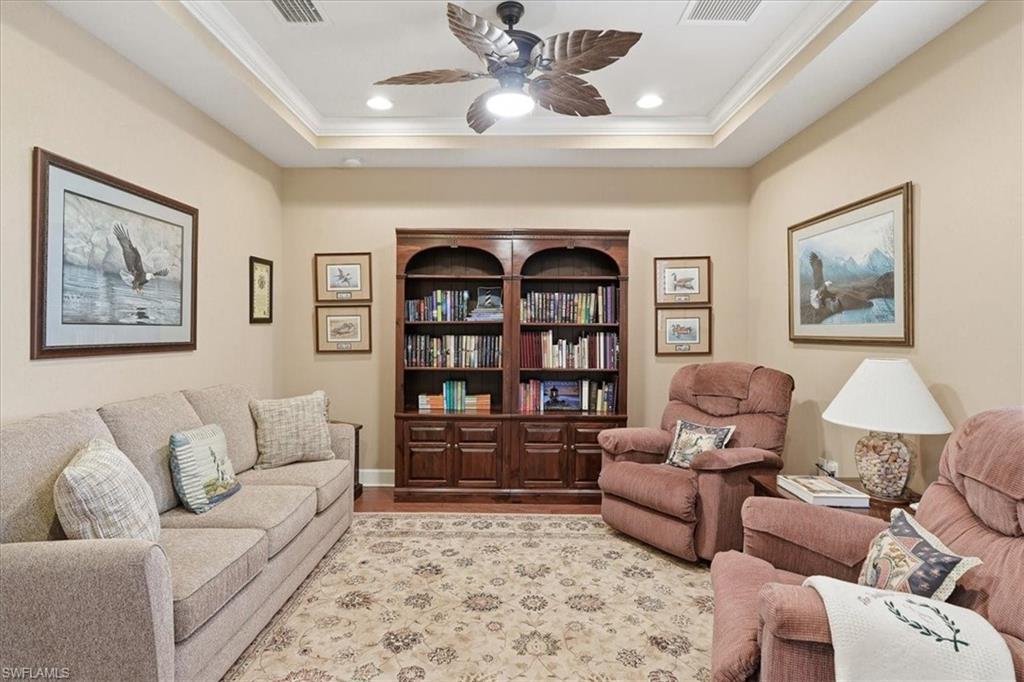 11030 Castlereagh St Property Photo 7