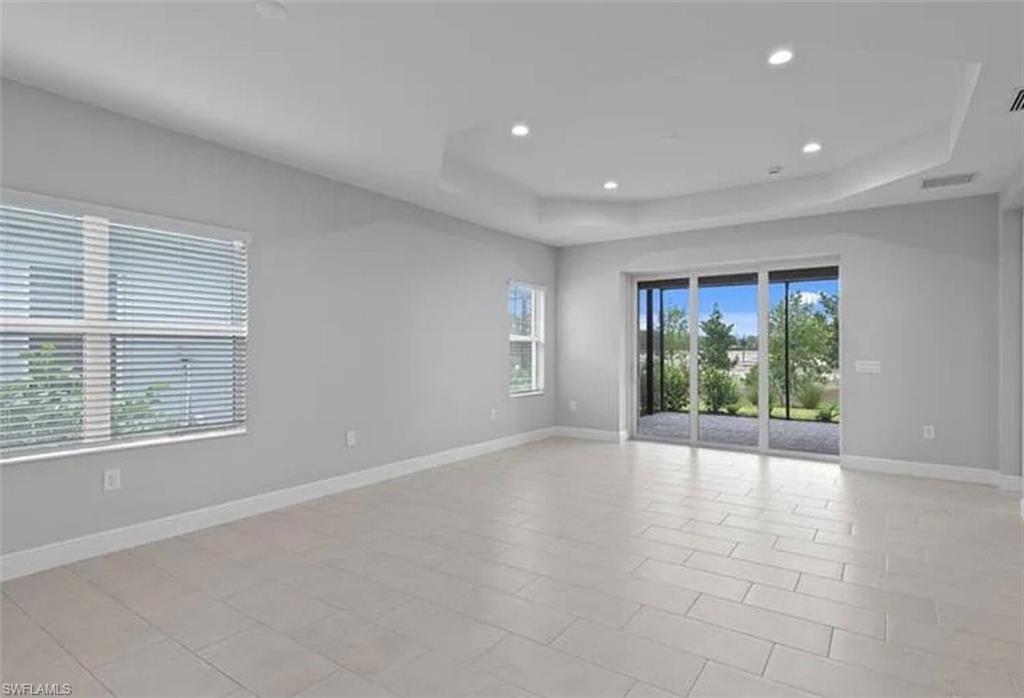 4636 Skysail Dr Property Photo 10