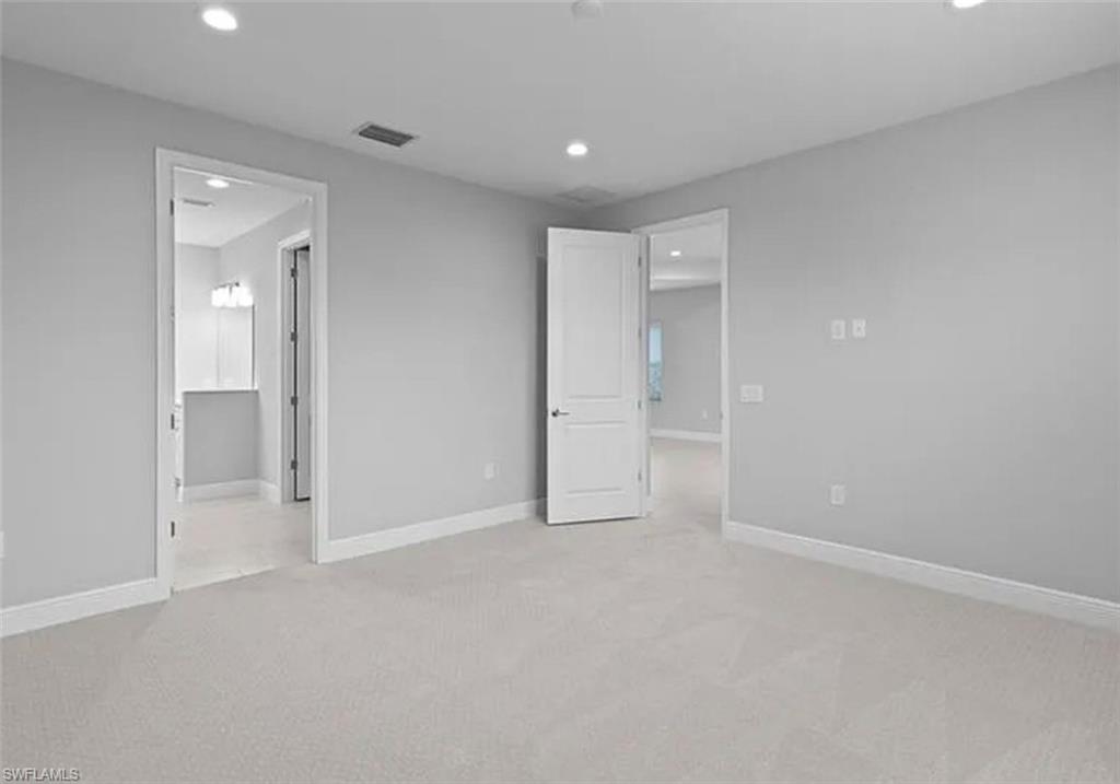 4636 Skysail Dr Property Photo 14