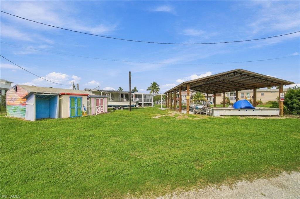 1241 Lopez Ln Property Photo 29