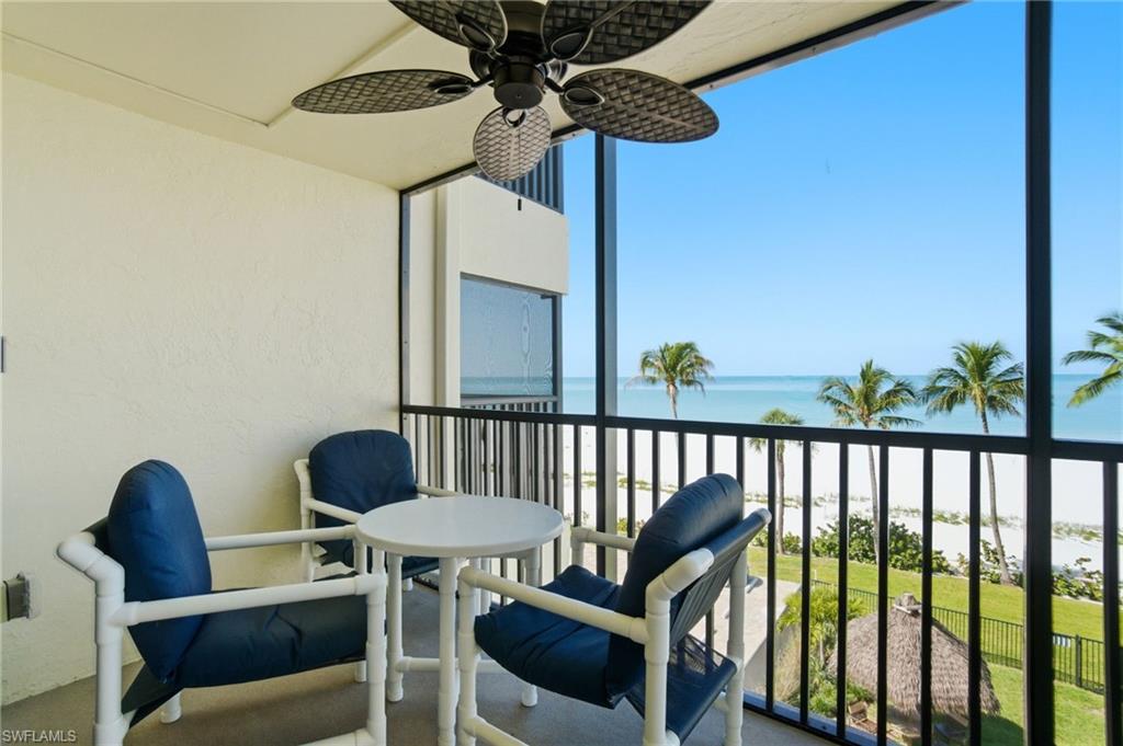 4450 Estero Blvd 403 Property Photo 24