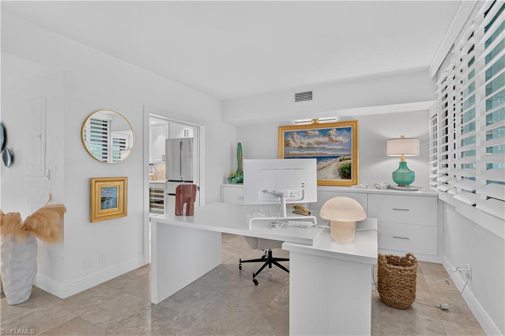 6350 Pelican Bay Blvd B206 Property Photo 7