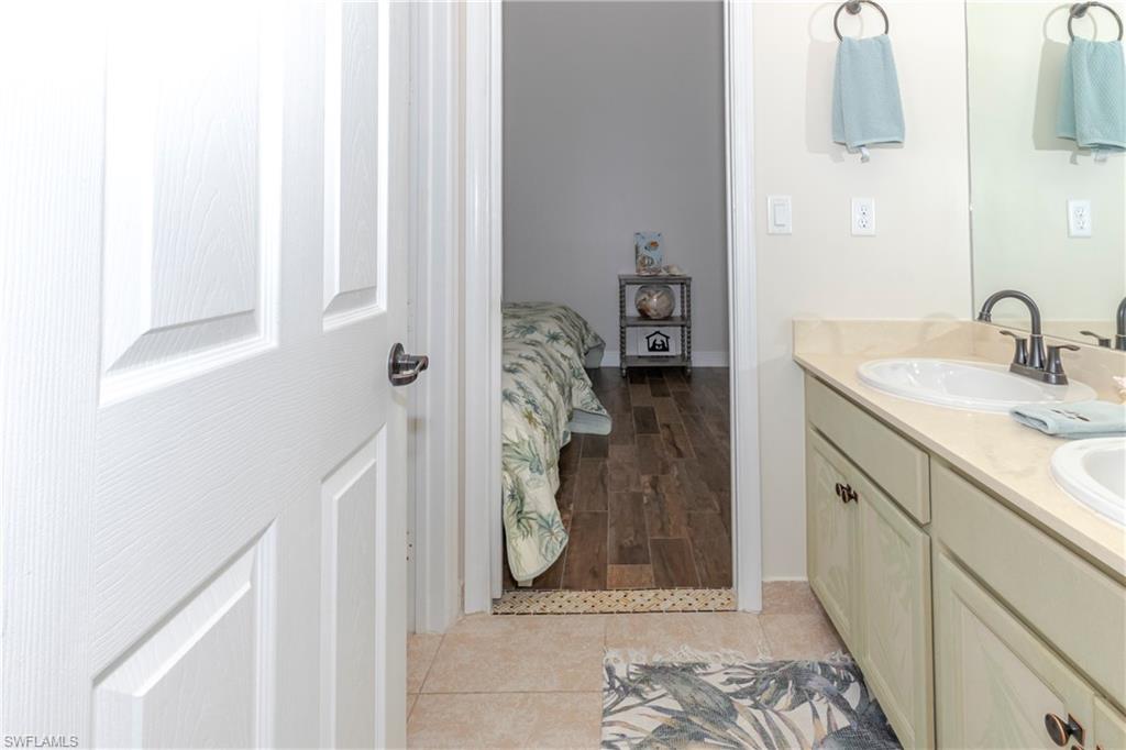 5104 Salerno St Property Photo 25