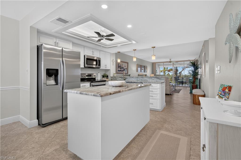 270 Naples Cove Dr 3403 Property Photo 13