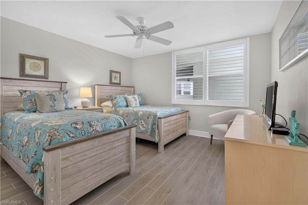 270 Naples Cove Dr 3403 Property Photo 21