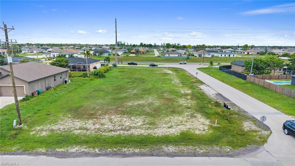 2114 Kismet Pkwy W Property Photo 6