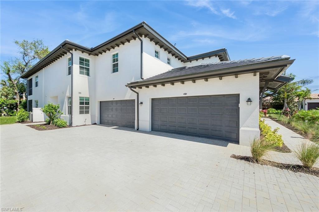 16907 Fairgrove Way 4-101 Property Photo 2