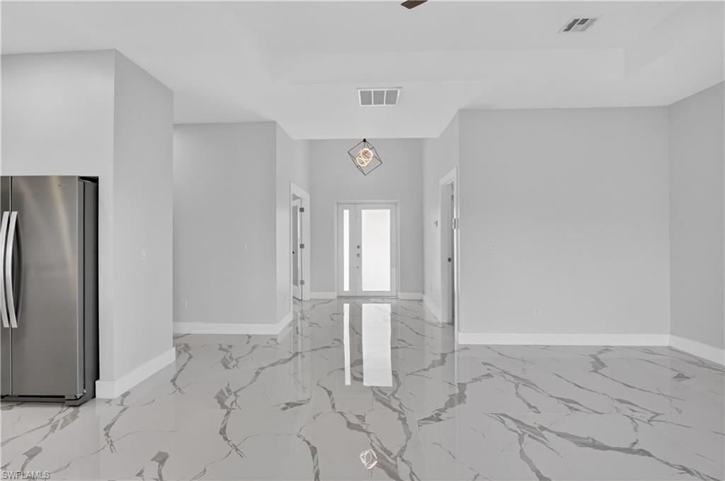 454 Mercedes Ct Property Photo 16